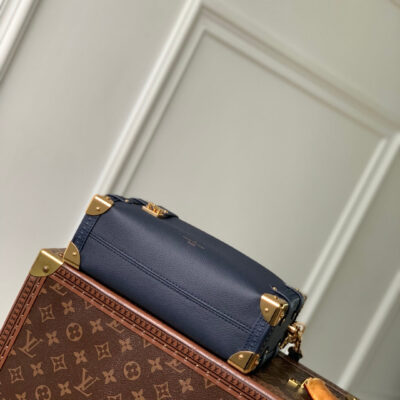 imgHD_4828b284_20250523_cmp_i1747986356095_1230_0_3_jpg SIDE TRUNK 23.5 IN NAVY BLUE CALFSKIN SLOCK GOLD