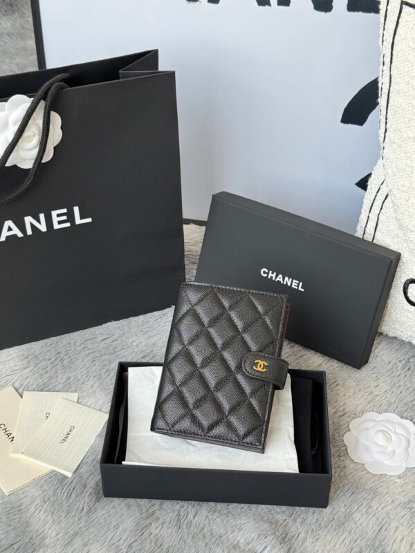 CHANEL 25S MULTI PURPOSE PASSPORT WALLET 15 IN BLACK CALFSKIN GOLD HARDWARE