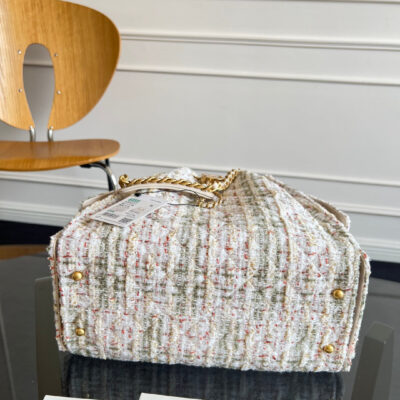 CHANEL 25S HOBO BAG 40 IN MULTICOLOR TWEED WITH GOLD HARDWARE