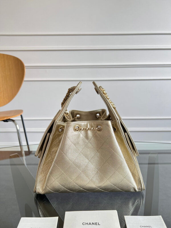 CHANEL 25S HOBO BAG 30 IN LIGHT GOLD METALLIC CAVIAR