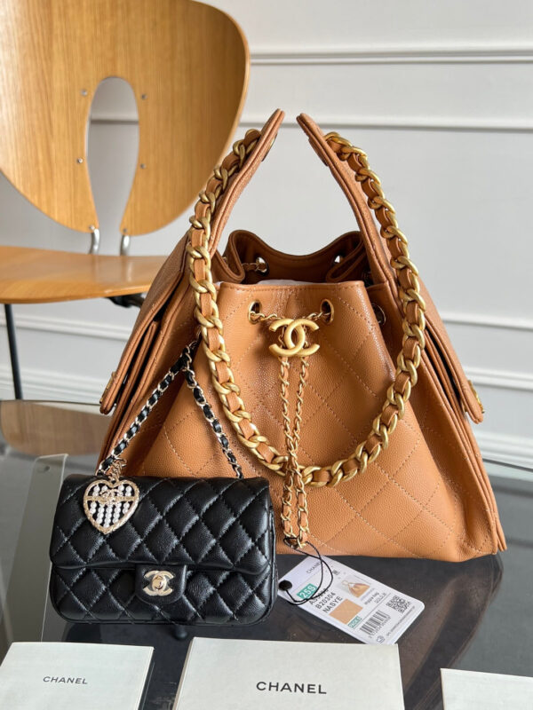 imgHD_89105d0f_20250818_cmp_i1755507820626_8239_0_0_jpg CHANEL 25S HOBO BAG 30 IN CARAMEL BROWN CAVIAR WITH GOLD HARDWARE
