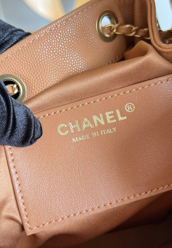 imgHD_89105d0f_20250818_cmp_i1755507864583_736_0_7_jpg CHANEL 25S HOBO BAG 30 IN CARAMEL BROWN CAVIAR WITH GOLD HARDWARE