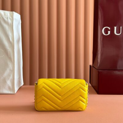 GUCCI 26S GG MARMONT BAG 16 IN YELLOW LAMBSKIN