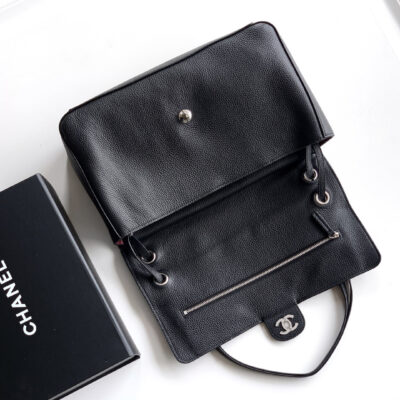 CHANEL 26S SOUPLISSIMO MAXI FLAP MEDIUM 32 IN BLACK GRAINED CALFSKIN SILVER HARDWARE