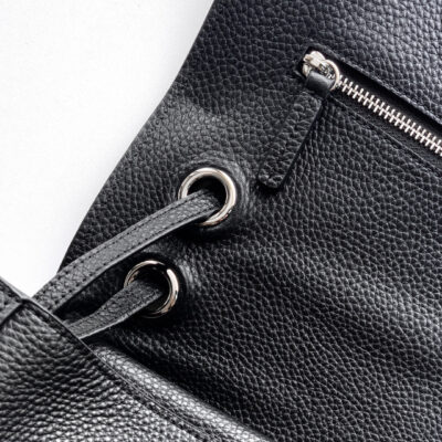 CHANEL 26S SOUPLISSIMO MAXI FLAP MEDIUM 32 IN BLACK GRAINED CALFSKIN SILVER HARDWARE