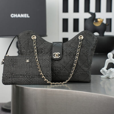 imgHD_f0893979_20260522_cmp_i1779441446338_102_0_0_jpg CHANEL 25S SHOULDER BAG 32 IN BLACK RAFFIA AND CALFSKIN GOLD HARDWARE