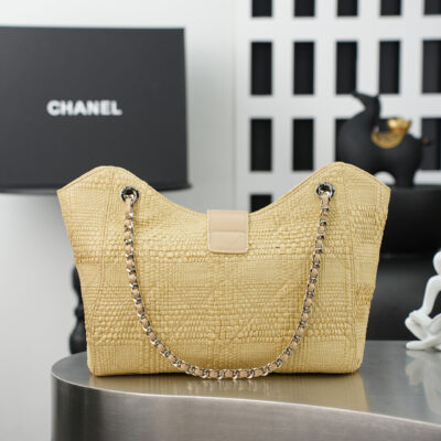 imgHD_f0893979_20260522_cmp_i1779441485136_5684_0_2_jpg CHANEL 25S SHOULDER BAG 32 IN NATURAL RAFFIA AND CALFSKIN GOLD HARDWARE