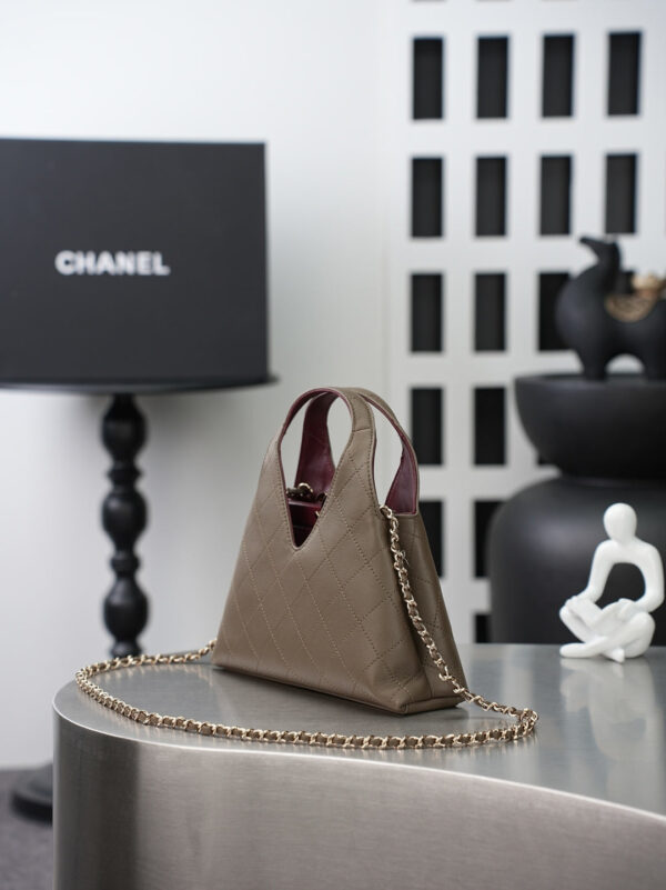 CHANEL 26S SHOPPING BAG MEDIUM 23 IN BROWN LAMBSKIN GOLD HARDWARE