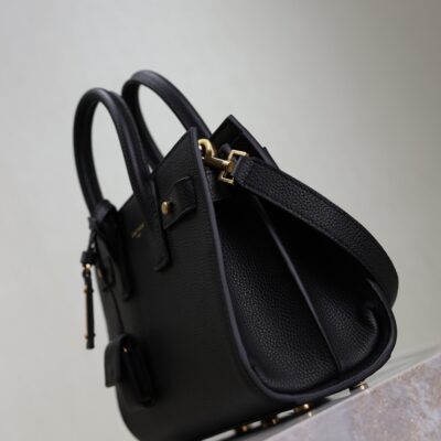 YSL 25S SAC DE JOUR 22 IN BLACK SUPPLE GRAINED CALFSKIN GOLD HARDWARE