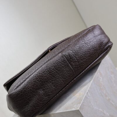 YSL 25S CALYPSO GM 38 IN DARK CHOCOLATE CALFSKIN GOLD HARDWARE