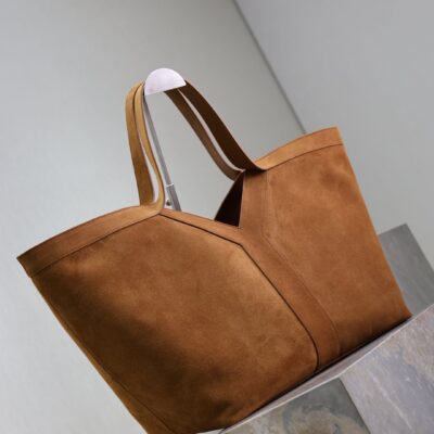 YSL 25S Y MAXI TOTE 50 IN CARAMEL SUEDE GOLD HARDWARE
