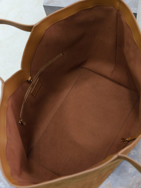 YSL 25S Y MAXI TOTE 50 IN CARAMEL SUEDE GOLD HARDWARE