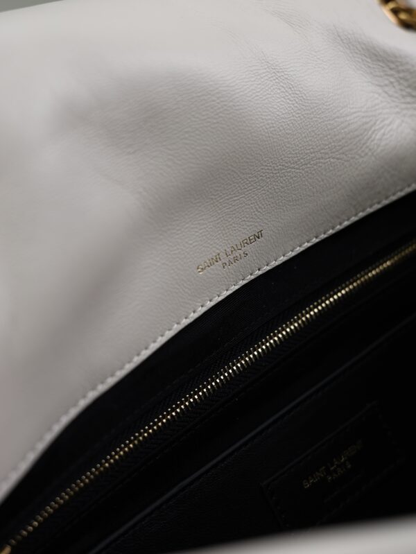 YSL 25S JAMIE 4.3 29 IN BLANC VINTAGE LAMBSKIN GOLD HARDWARE