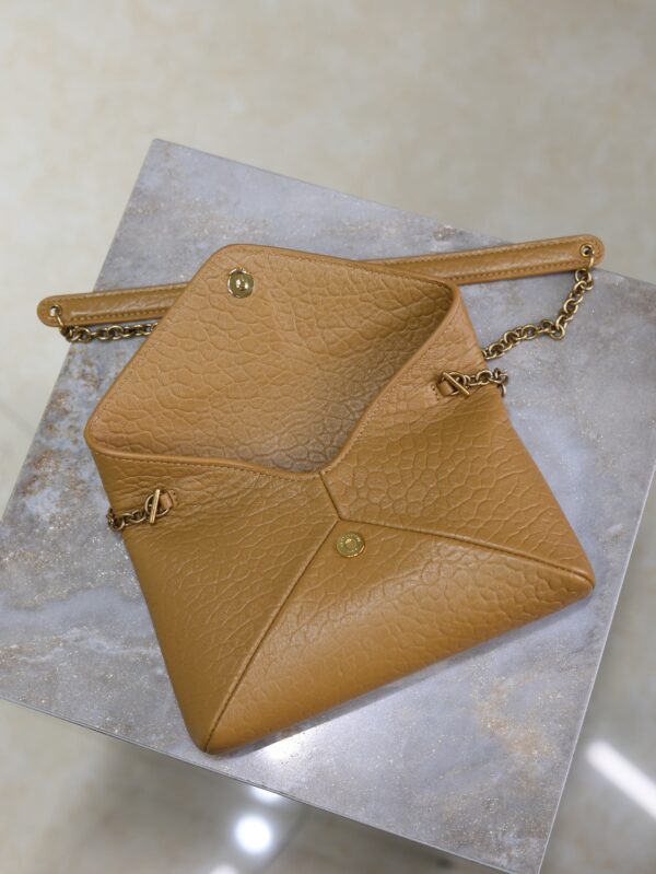 YSL 25S CALYPSO MINI 19 IN CARAMEL LAMBSKIN GOLD HARDWARE