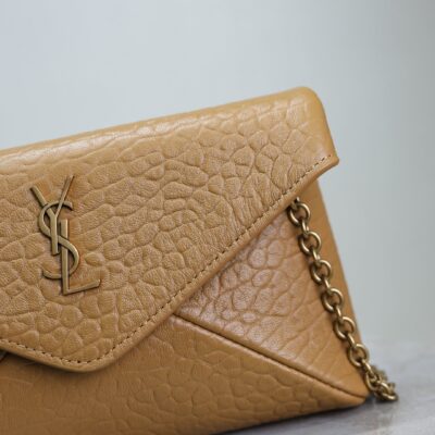 YSL 25S CALYPSO MINI 19 IN CARAMEL LAMBSKIN GOLD HARDWARE