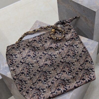 YSL 25S AMALIA 50 IN NAVY MULTICOLOR  SILK TWILL GOLD HARDWARE