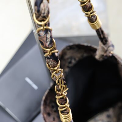 YSL 25S AMALIA 50 IN NAVY MULTICOLOR  SILK TWILL GOLD HARDWARE