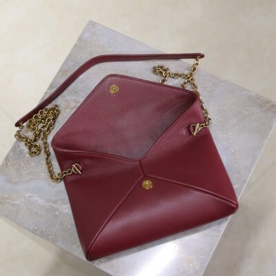 YSL 25S CALYPSO MINI 19 IN BURGUNDY CALFSKIN GOLD HARDWARE
