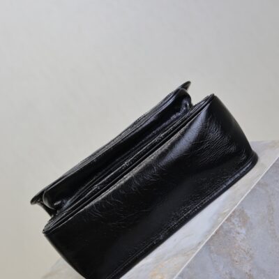 imgHD_f8c0bdc9_20250821_i1755764051705_1561_0_5_jpg YSL 25S NIKI MM BAG 28 IN BLACK GLOSSY CALFSKIN GOLD HARDWRE