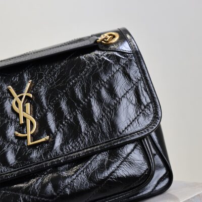 imgHD_f8c0bdc9_20250821_i1755764053932_7939_0_4_jpg YSL 25S NIKI MM BAG 28 IN BLACK GLOSSY CALFSKIN GOLD HARDWRE