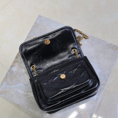 imgHD_f8c0bdc9_20250821_i1755764653881_5152_0_6_jpg YSL 25S NIKI BAG 18 IN BLACK GLOSSY CALFSKIN GOLD HARDWRE
