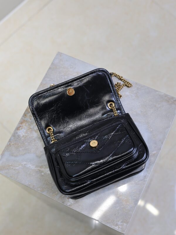 imgHD_f8c0bdc9_20250821_i1755764653881_5152_0_6_jpg YSL 25S NIKI BAG 18 IN BLACK GLOSSY CALFSKIN GOLD HARDWRE