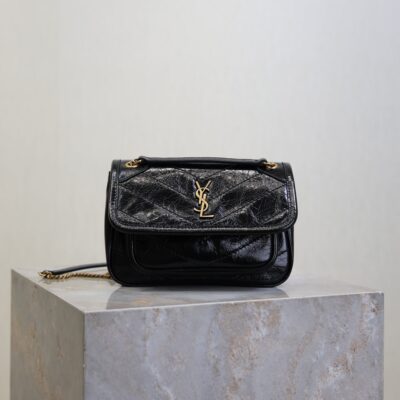 imgHD_f8c0bdc9_20250821_i1755764654734_7437_0_0_jpg YSL 25S NIKI BAG 18 IN BLACK GLOSSY CALFSKIN GOLD HARDWRE