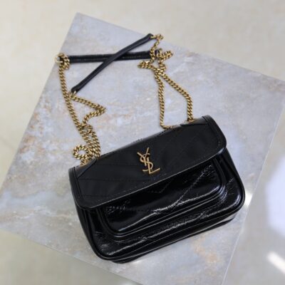 imgHD_f8c0bdc9_20250821_i1755764657207_6085_0_5_jpg YSL 25S NIKI BAG 18 IN BLACK GLOSSY CALFSKIN GOLD HARDWRE