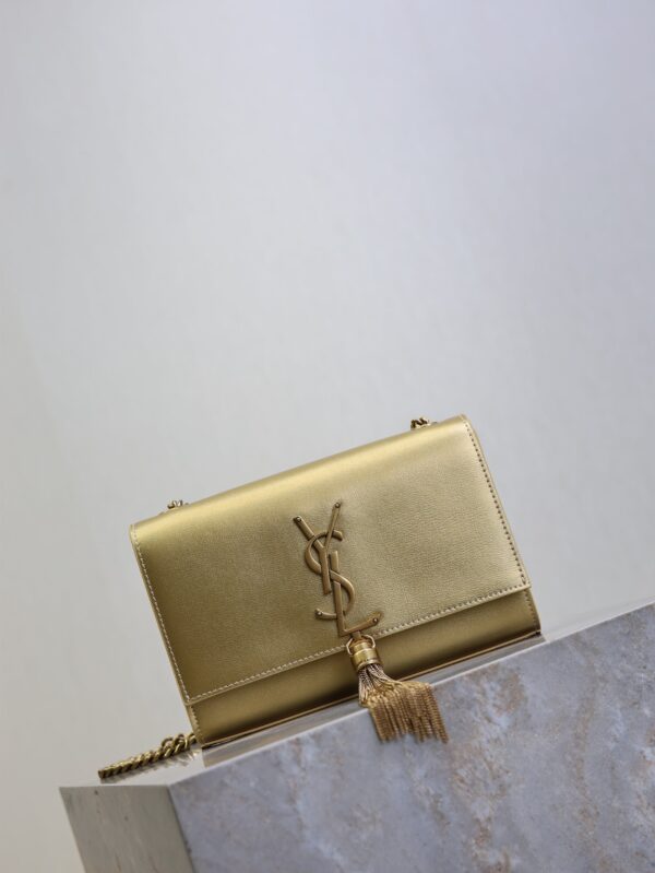 imgHD_f8c0bdc9_20250821_i1755766937307_7582_0_1_jpg YSL 25S KATE TASSEL 20 IN GOLD METALLIC CALFSKIN GOLD HARDWRE