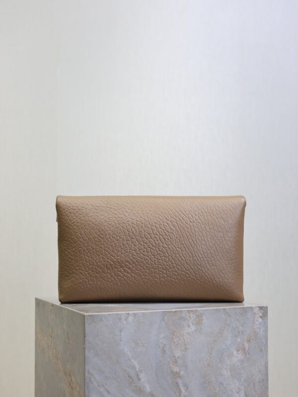 imgHD_f8c0bdc9_20250821_i1755767328683_9922_0_8_jpg YSL 25S CASSANDRE LARGE ENVELOPE POUCH 29 IN DARK TAUPE CALFSKIN GOLD HARDWRE