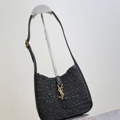 YSL 25S LE 5 À 7 SUPPLE SMALL 16 IN BLACK RAFFIA AND LEATHER GOLD HARDWARE