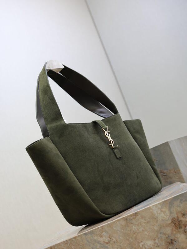 imgHD_f8c0bdc9_20250903_i1756883487116_5115_0_2_jpg YSL 25S LE 5 À 7 BEA 50 IN DARK OLIVE SUEDE GOLD HARDWRE