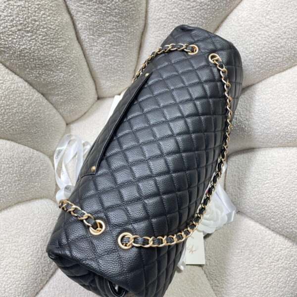 img_0a644df0_20241116_i1731763528_5800_5_jpg CHANEL 26S FLAP BAG 46 IN BLACK CAVIAR CALFSKIN WITH GOLD HARDWARE