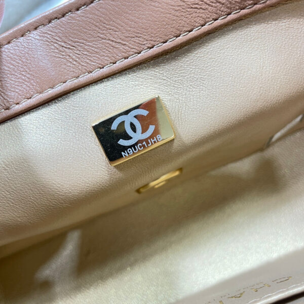 img_0a644df0_20241130_i1732944478_1814_1_jpg CHANEL 26S FLAP BAG 20 IN BROWN LAMBSKIN