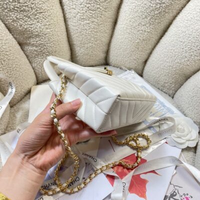 img_0a644df0_20260412_i1775972450041_7091_0_2_jpg CHANEL 26S MINI KELLY BAG 19 IN WHITE CALFSKIN