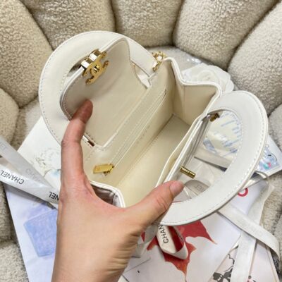 img_0a644df0_20260412_i1775972450127_5088_0_7_jpg CHANEL 26S MINI KELLY BAG 19 IN WHITE CALFSKIN