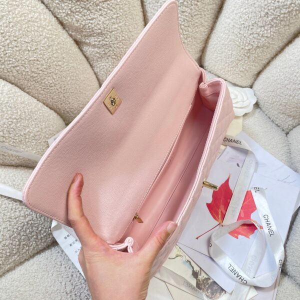 img_0a644df0_20260426_i1777184677864_3244_0_9_jpg CHANEL 26S COCO HANDLE BAG 32 IN LIGHT PINK CAVIAR CALFSKIN GOLD HARDWARE