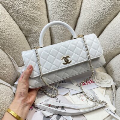 img_0a644df0_20260519_i1779124121237_8867_0_1_jpg CHANEL 26S COCO HANDLE BAG 32 IN WHITE LAMBSKIN GOLD HARDWARE