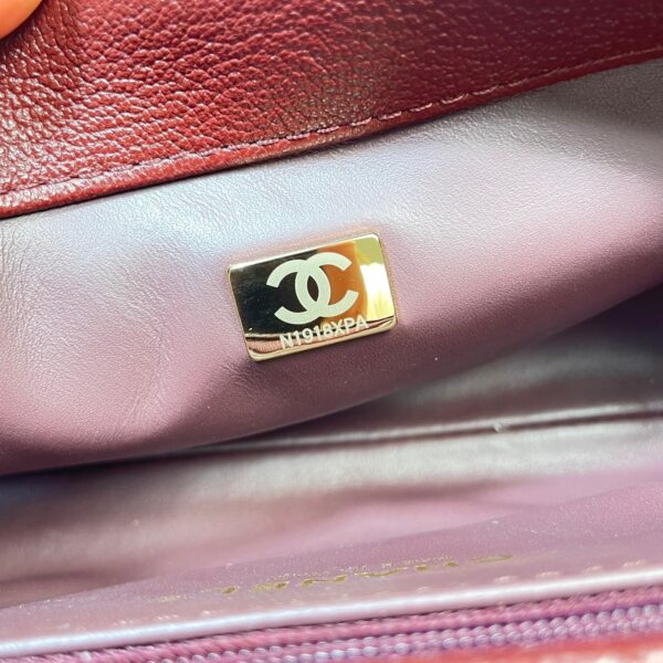 img_0a644df0_20260519_i1779124749464_450_0_8_jpg CHANEL 26S COCO HANDLE BAG 32 IN DARK RED GRAINED CALFSKIN GOLD HARDWARE