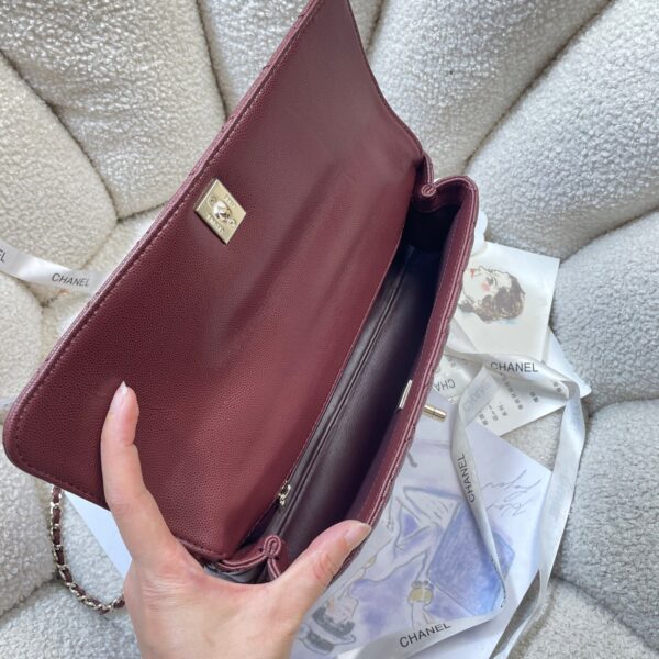 img_0a644df0_20260519_i1779188201050_6218_0_7_jpg CHANEL 26S COCO HANDLE BAG 32 IN DARK RED CAVIAR CALFSKIN GOLD HARDWARE