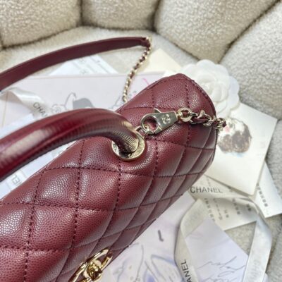 img_0a644df0_20260519_i1779188201128_6797_0_6_jpg CHANEL 26S COCO HANDLE BAG 32 IN DARK RED CAVIAR CALFSKIN GOLD HARDWARE