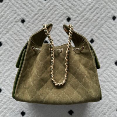 img_0b9f920c_20251024_i1761282667_5044_7_jpg CHANEL 25S HOBO BAG 30 IN MOSS GREEN SUEDE WITH GOLD HARDWARE
