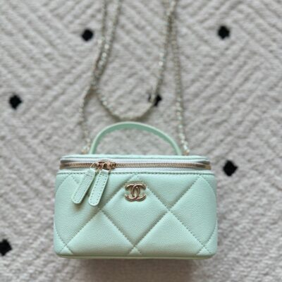 img_0b9f920c_20251208_i1765162865904_1038_0_0_jpg CHANEL 25S VANITY BAG 17 IN MINT GREEN CAVIAR LEATHER