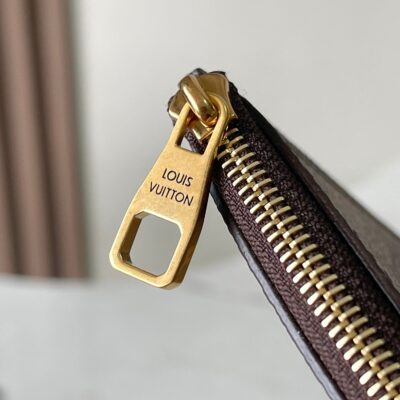 img_1578ca1d_20240925_a1727255951600_1273_jpg LOW KEY CABAS 47 IN SASSY SALMON GRAINED CALFSKIN GOLD BUCKLE