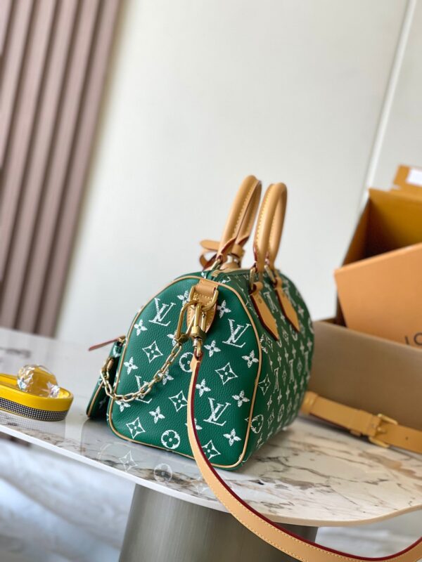 img_1578ca1d_20241006_a1728196790113_6728_jpg SPEEDY P9 BANDOULIÈRE 25 IN GREEN MONOGRAM CANVAS GOLD HARDWARE
