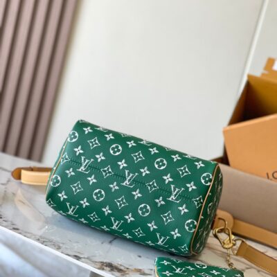 img_1578ca1d_20241006_a1728196790134_7418_jpg SPEEDY P9 BANDOULIÈRE 25 IN GREEN MONOGRAM CANVAS GOLD HARDWARE