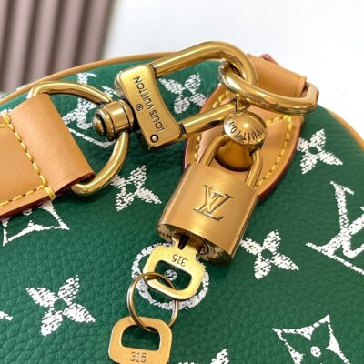 img_1578ca1d_20241006_a1728196790171_0688_jpg SPEEDY P9 BANDOULIÈRE 25 IN GREEN MONOGRAM CANVAS GOLD HARDWARE