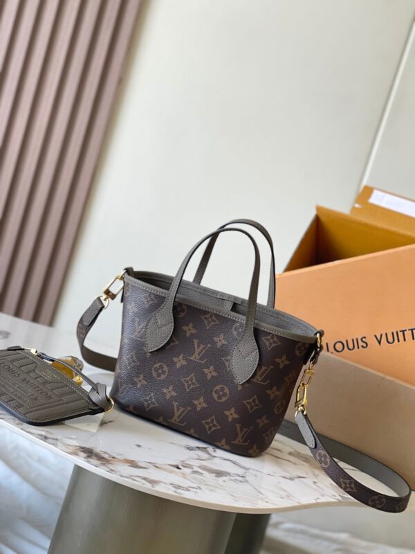 img_1578ca1d_20241006_a1728196939877_6636_jpg NEVERFULL BANDOULIÈRE INSIDE OUT BB 24 IN BROWN MONOGRAM CANVAS AND GRAY CALFSKIN