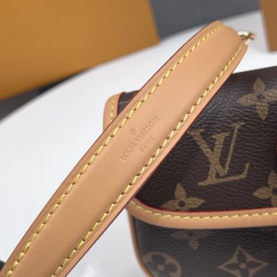 NANO DIANE 19 IN BROWN MONOGRAM CANVAS AND LEATHER TRIM