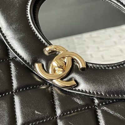 CC MEDIUM 36 SHOPPING BAG IN BLACK CALFSKIN